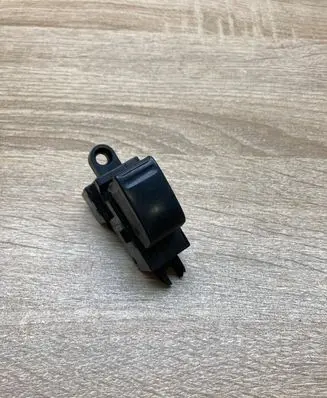 Nissan Primera Electric window control switch 25411AV600
