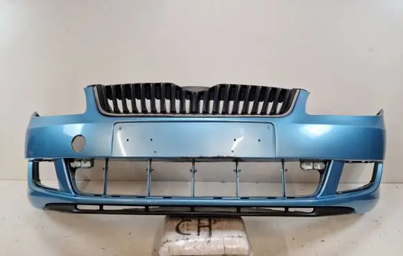 Skoda Fabia Mk2 (5J) Front bumper 5J0807221