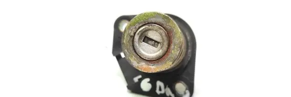 Saab 9-5 Tailgate exterior lock 