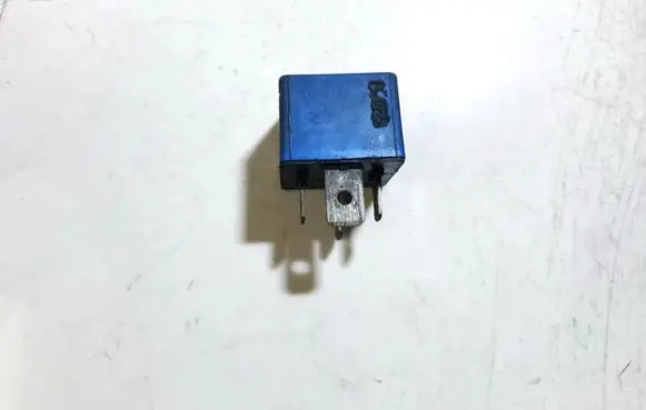 Peugeot 406 Other relay 03653