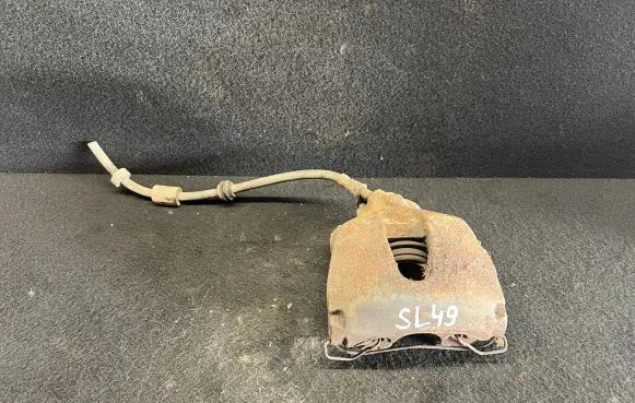 Volkswagen PASSAT B5.5 Front brake caliper