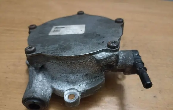 Ford Transit Vacuum pump GK2Q2A451AC GK2Q2A451