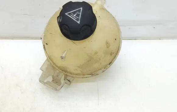 Peugeot Partner III Coolant expansion tank/reservoir 9678514680 9678125880 9678125980