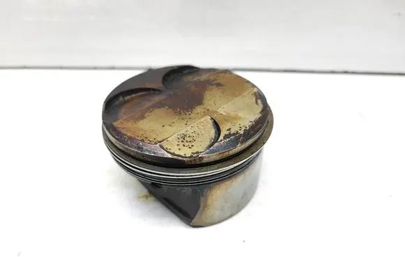 BMW X3 F25 Piston 7558528