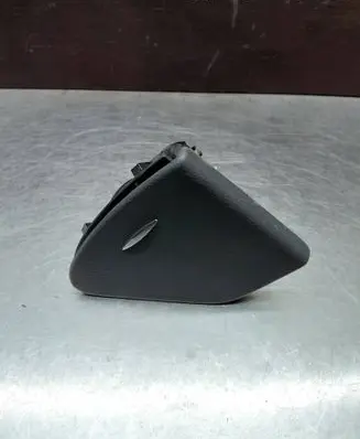 Mercedes-Benz E W211 Rear door ashtray A2118100730