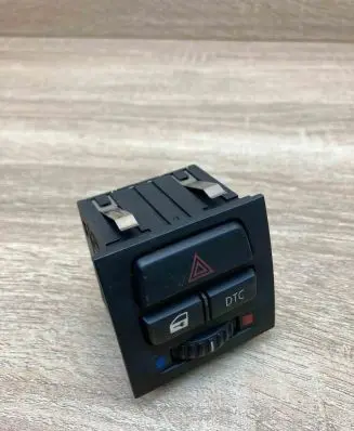 BMW 3 E90 E91 Hazard light switch 6945652