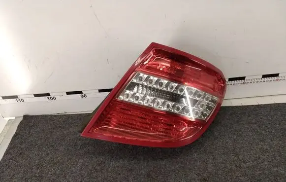 Mercedes-Benz C W204 Rear/tail lights A2048204064 20101021T264 2048204064