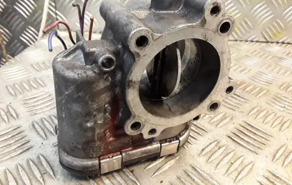 Mercedes-Benz E W211 Throttle valve 0281002894 A0281002894