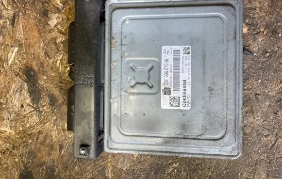 Seat Ibiza IV (6J,6P) Engine control unit/module 03F906070BL 5WP44721