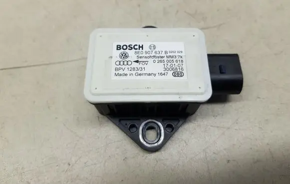 Audi A6 S6 C6 4F ESP acceleration yaw rate sensor 8E0907637B nr7058