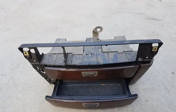 BMW 7 E65 E66 Dashboard storage box/compartment 7032886