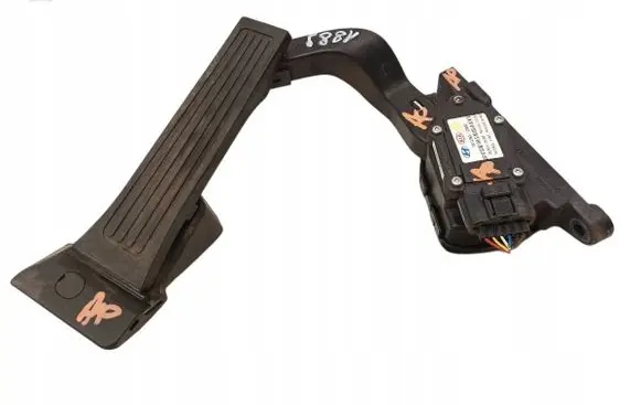 KIA Sportage Accelerator throttle pedal A1239A-2S000