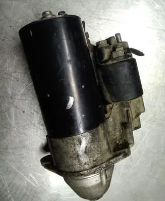 Mercedes-Benz A W168 Starter motor 0051511601 0001115008