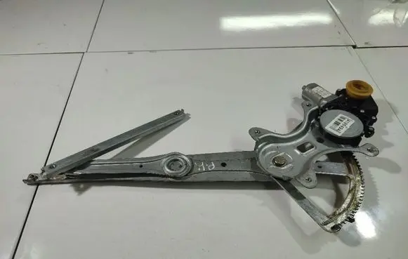 Toyota Corolla Verso AR10 Sliding door window regulator with motor 