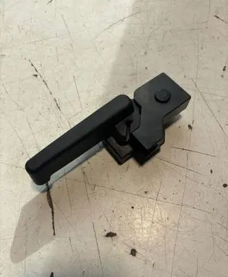 Opel Zafira C Engine bonnet (hood) release handle