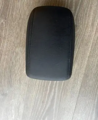 Ford Focus Armrest 925463XZHA