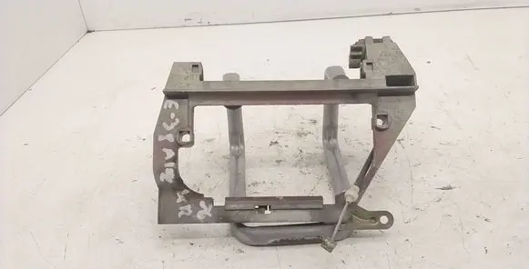 BMW 7 E38 Rear door exterior handle/bracket 