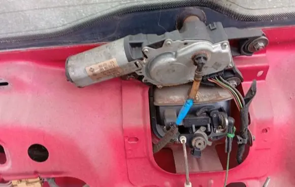 Rear window wiper motor