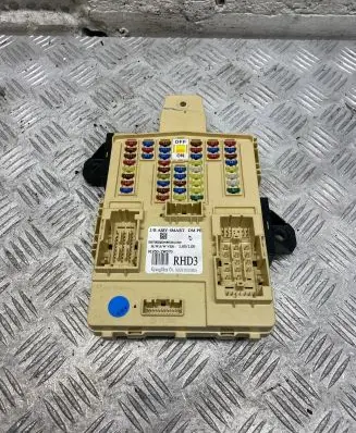 Hyundai Santa Fe Fuse module 919502W570