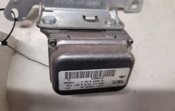 Volvo V50 ESP acceleration yaw rate sensor 3M5T14B296AB