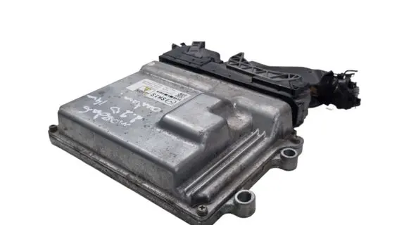 Mazda 6 Engine control unit/module SH1S18881D