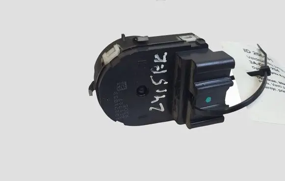 Opel Insignia A Wing mirror switch 13271833 211727