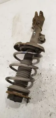 Hyundai i40 Front shock absorber with coil spring