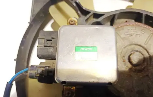Mitsubishi Grandis Coolant fan relay 4993003171