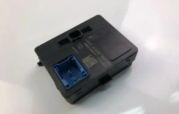 Peugeot 208 Other control units/modules 9836236080