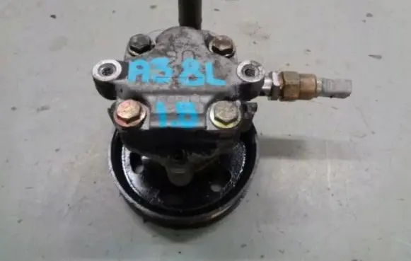 Audi A3 S3 8L Power steering pump