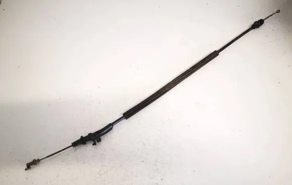 Volkswagen PASSAT B6 Rear door cable line 