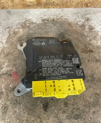 Mercedes-Benz E W213 Airbag control unit/module A2139007105 A2139010104 A2139028202