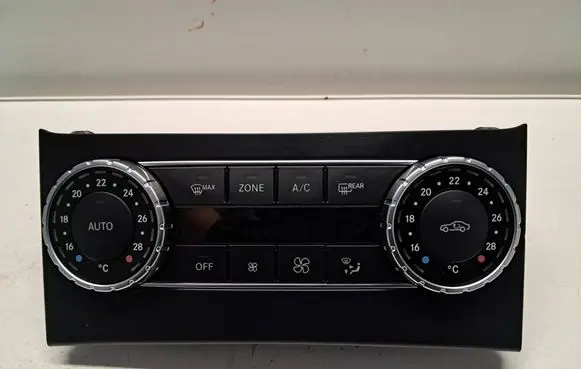 Mercedes-Benz C W204 Climate control unit A2049006608