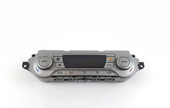 Ford Focus Climate control unit 7M5T18C612CE W2NA09277