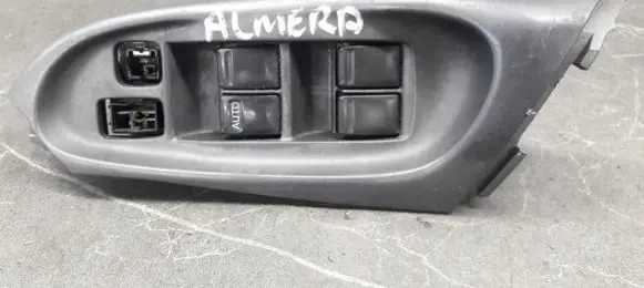 Nissan Almera N16 Quarter vent window switch 809614m560