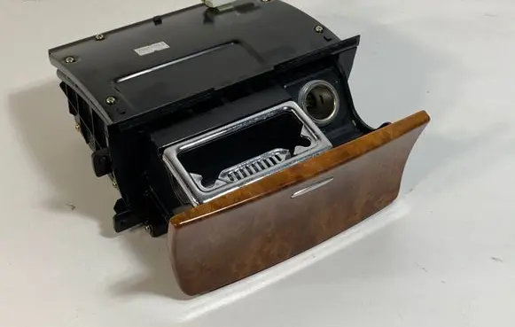 Car ashtray