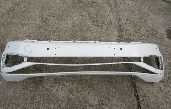 Volkswagen PASSAT B8 Front bumper 3G0807221E