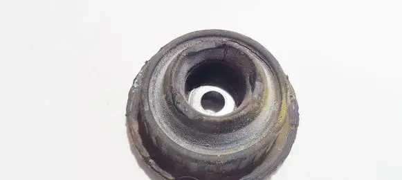 Audi A4 S4 B5 8D Coil spring mount 4d0412377f