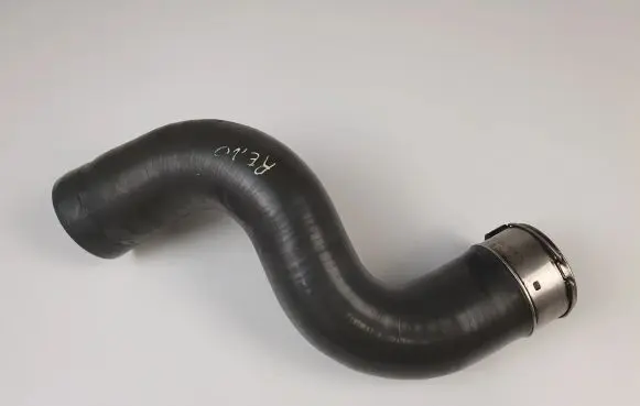 Renault Scenic III - Grand scenic III Intercooler hose/pipe 1085613S02