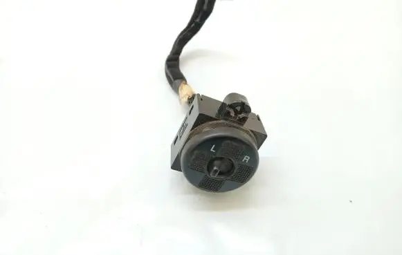 KIA Rio Wing mirror switch 621W10090