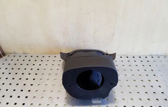 Steering wheel column trim