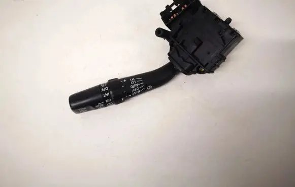 Toyota Avensis T250 Wiper control stalk 173654lh 84652-05170