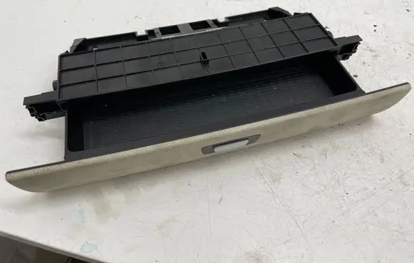BMW 5 GT F07 Dashboard storage box/compartment 9199118
