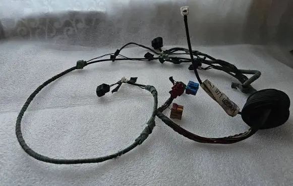 Audi A3 S3 8L Front door wiring loom 8L1971036AH