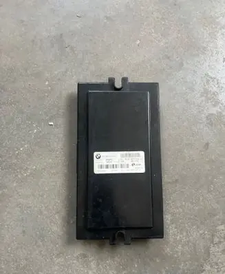 BMW 3 E90 E91 Light module LCM 6977723 5322208N