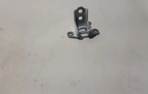 Renault Espace VI Front door upper hinge 804005861R