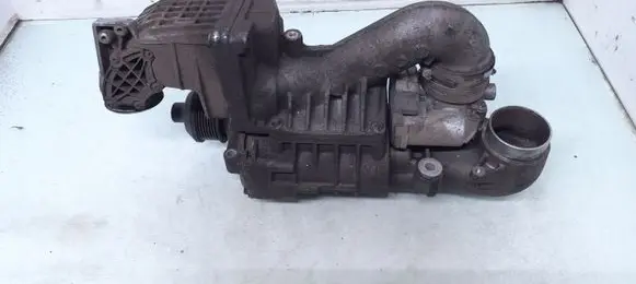 Mercedes-Benz C W203 Supercharger A2710902080 A2711400787