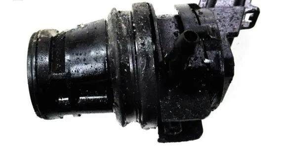 Mazda 6 Windscreen/windshield washer pump 8603109170