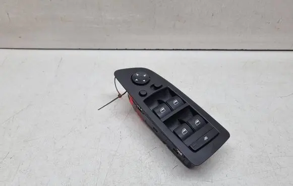 BMW 1 E81 E87 Electric window control switch 6970216