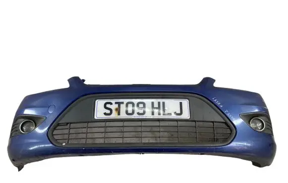 Ford Focus Front bumper D2A3B K5651